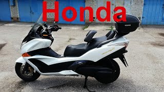 Honda Silver Wing 400 Обзор [upl. by Goodyear]