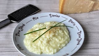 Recette Risotto facile [upl. by Enimajneb]